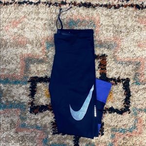Nike dri-fit leggings